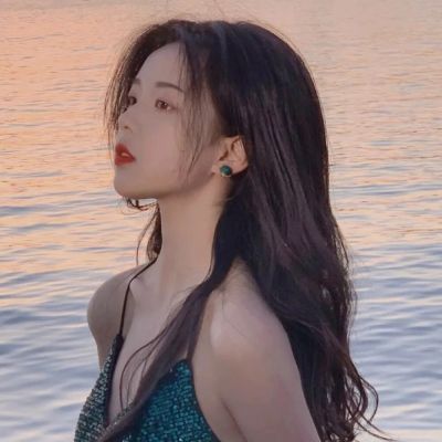 36一40岁女人微信头像(精选12张)