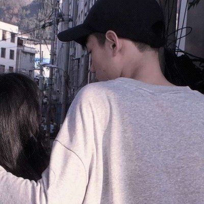 高级感不俗气的情侣头像(精选12张)