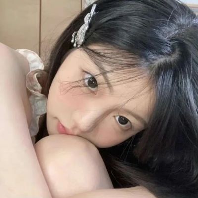 简单干净好看微信头像阳光女孩