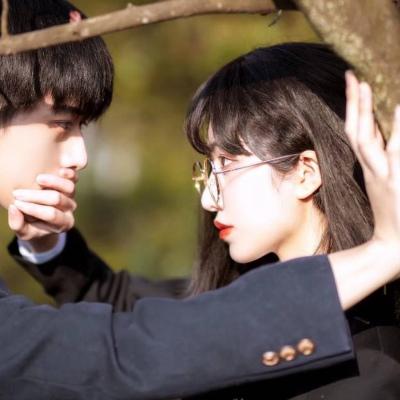 占有欲很强的情侣头像(精选12张)