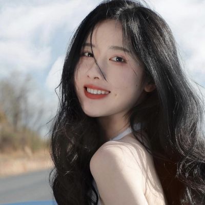 很罕见又很好看女生头像真人(精选12张)