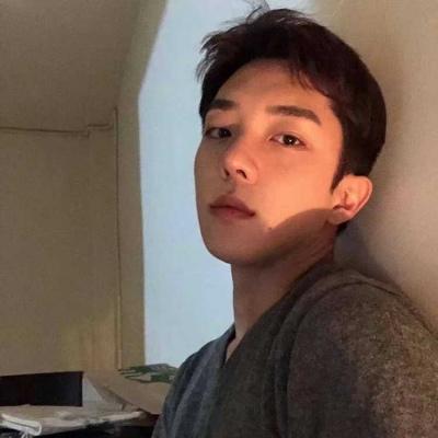 吸引已婚妇女的男人头像(精选10张)