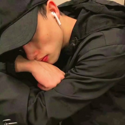 吸引已婚妇女的男人头像(精选10张)