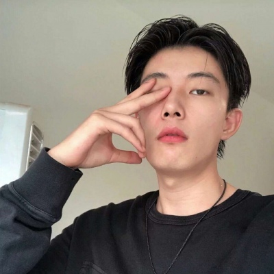 好看的简约高级感头像男(精选10张)