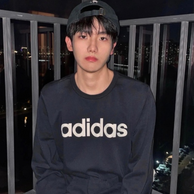 好看的简约高级感头像男(精选10张)