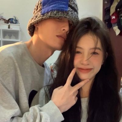 网红情侣头像一左一右高清(精选10张)