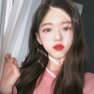 40岁女人有气质的微信头像(精选12张)