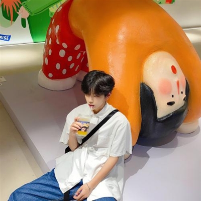 男生头像简单耐看温暖有力(精选10张)