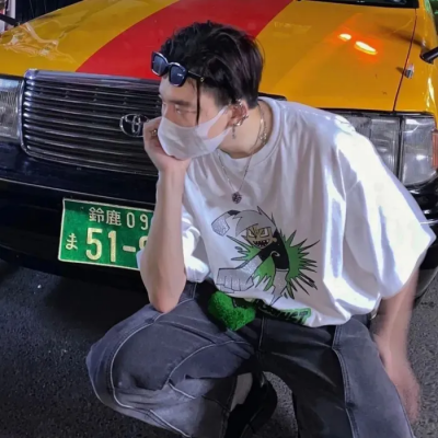 2022帅气又霸气的男生头像(精选10张)