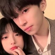 好看的不易撞双人情侣头像(精选12张)