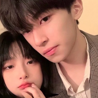 好看的不易撞双人情侣头像(精选12张)