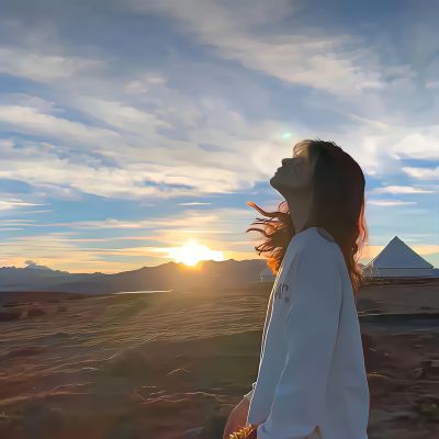 绝对看不出来的情侣头像(精选10张)