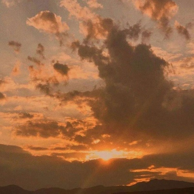 微信头像老年人专用女风景(精选12张)