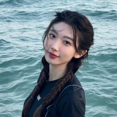 超甜不撞款的闺蜜头像(精选12张)