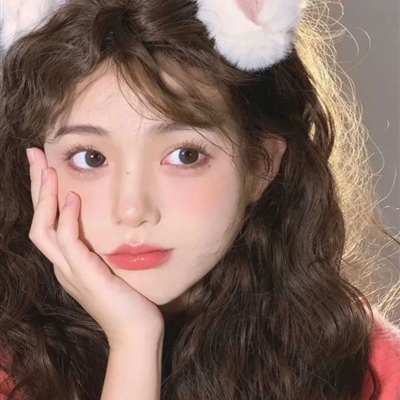 好看又小众的女生头像(精选12张)