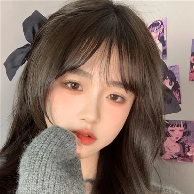 好看又小众的女生头像(精选12张)