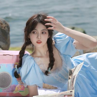 最近超火的女生头像超级好看(精选14张)