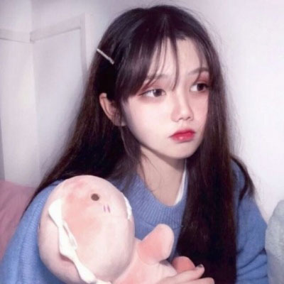 清新蓝色森系女生头像(精选10张)