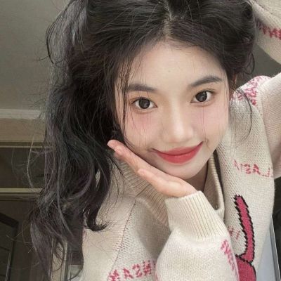 甜辣风女生头像(精选12张)