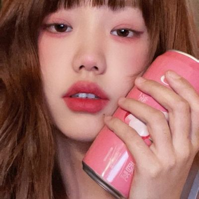 甜辣风女生头像(精选12张)