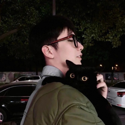 30岁到40岁的男人微信头像(精选12张)