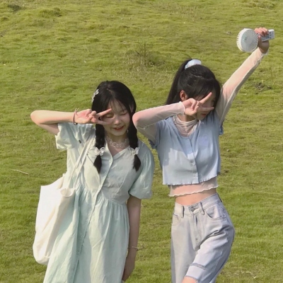 闺蜜头像两人一人一张(精选14张)