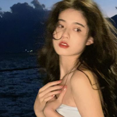 让人过目不忘的头像女神(精选12张)