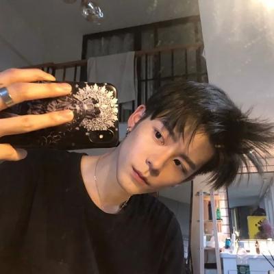 让妇女着迷的男生头像图片(精选11张)