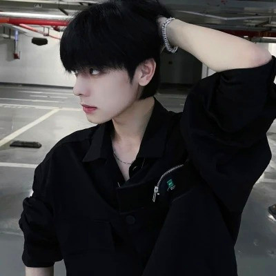 2023适合永久做男头像的图片