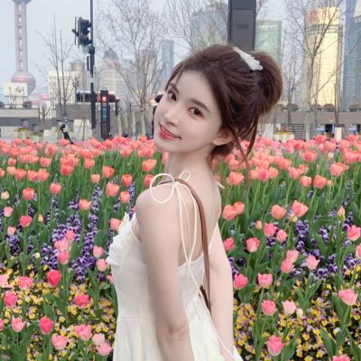非常甜非常治愈的女生头像(精选12张)