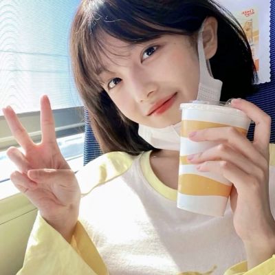 治愈系白色风格女生头像(精选12张)