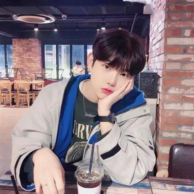 百看不厌的微信头像男生(精选11张)