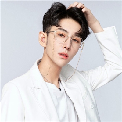 2023最新好看头像男(精选12张)