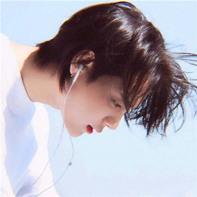 2023最新好看头像男(精选12张)