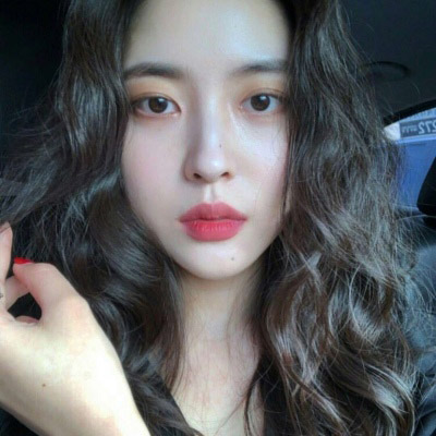 有品位的女人微信头像(精选12张)