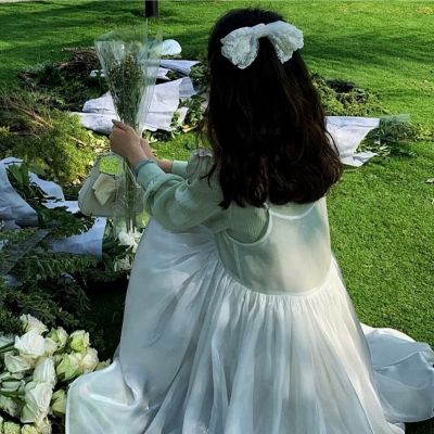 成熟韵味的40岁女人头像背影(精选12张)