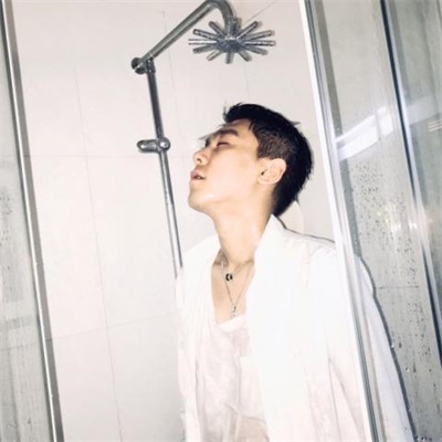 看不出来的情侣头像(精选12张)