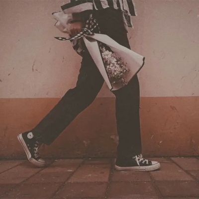 看不出来的情侣头像(精选12张)