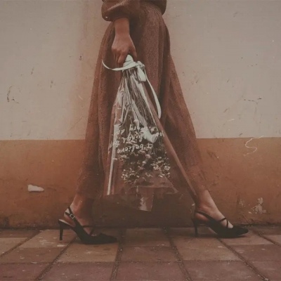 看不出来的情侣头像(精选12张)