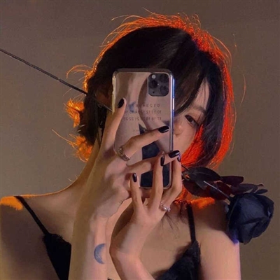 氛围感拉满的情侣头像(精选12张)