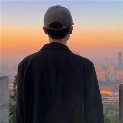 氛围感拉满的情侣头像(精选12张)