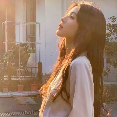 一眼难忘的微信头像女(精选12张)