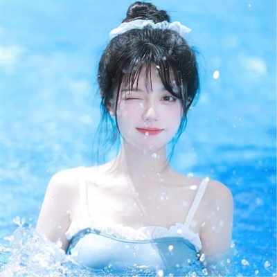 2023年最火微信头像女(精选12张)