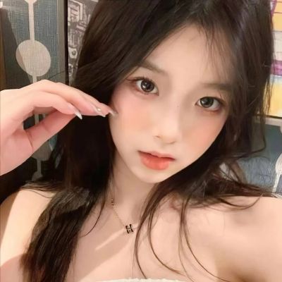 头像图片2023最火爆背影女性(精选16张)