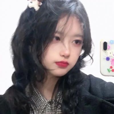 头像图片2023最火爆背影女性(精选16张)