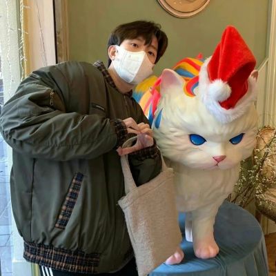 氛围感拉满的男生头像(精选14张)