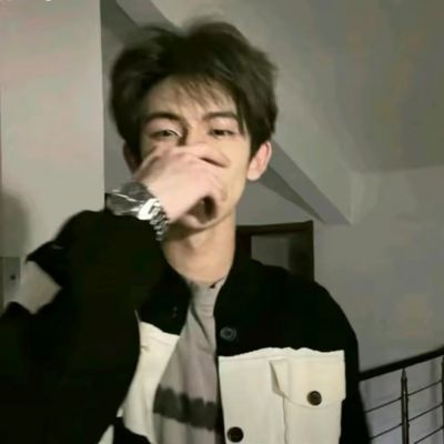 氛围感拉满的男生头像(精选14张)