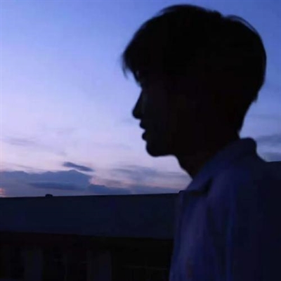 男生头像成熟气质(精选11张)