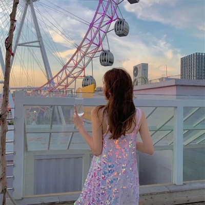 2023好看的女生头像背影(精选12张)