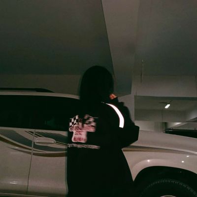 2023好看的女生头像背影(精选12张)